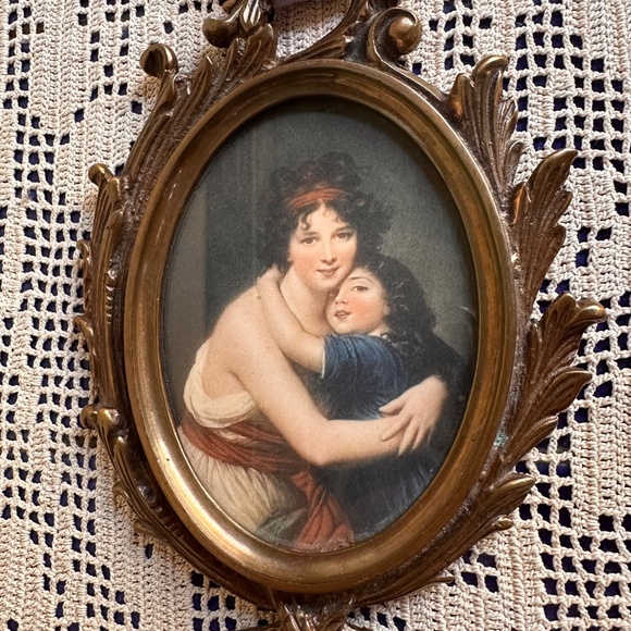 Pair Antique Brass PIcture Frames w/ Silk Portraits and Velvet Ribbons - Picture 8 of 12